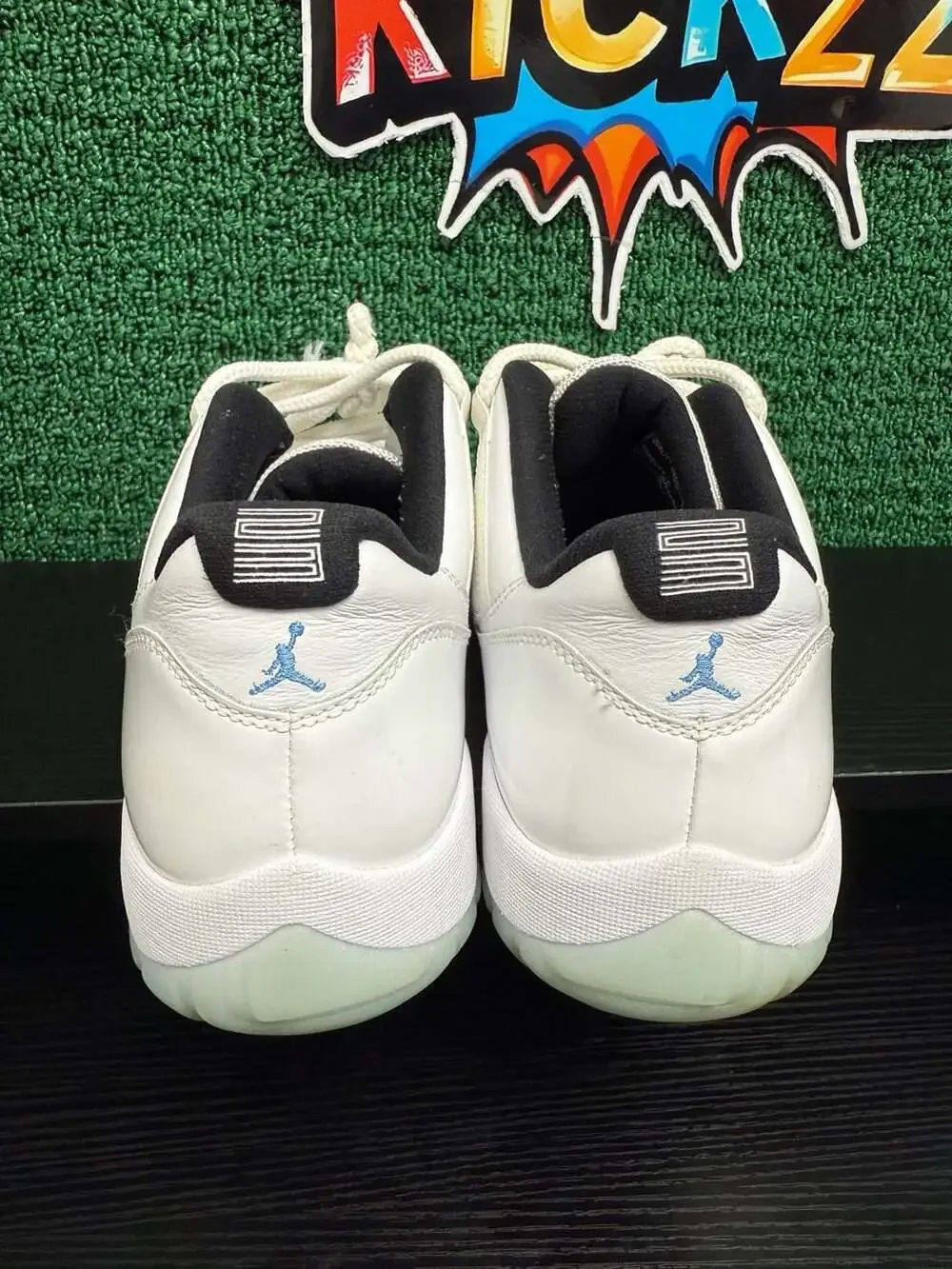 Air Jordan 11 Retro Low Legend Blue Men’s Size 12.5 Pre-Owned